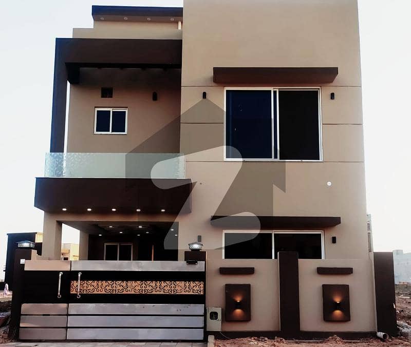 Brand New Beautiful 5 Marla House For Sale Available In M Block