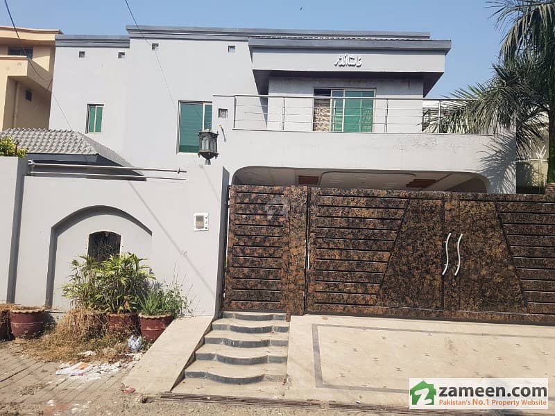 1 Kanal Luxury Double Storey Bungalow Available For Sale