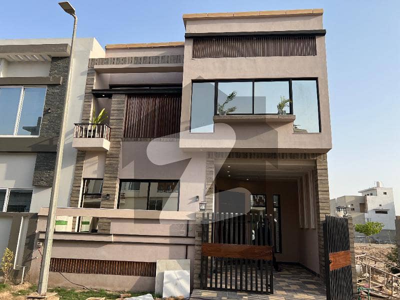 2250 Sq. Feet Luxury House For Sale In Multan