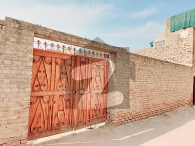 10 Marla Plot For Sale In Jhang On Ideally Located