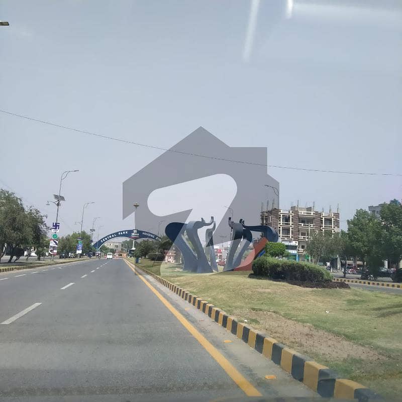 سینٹرل پارک ہاؤسنگ سکیم لاہور میں 1 کنال رہائشی پلاٹ 1.33 کروڑ میں برائے فروخت۔