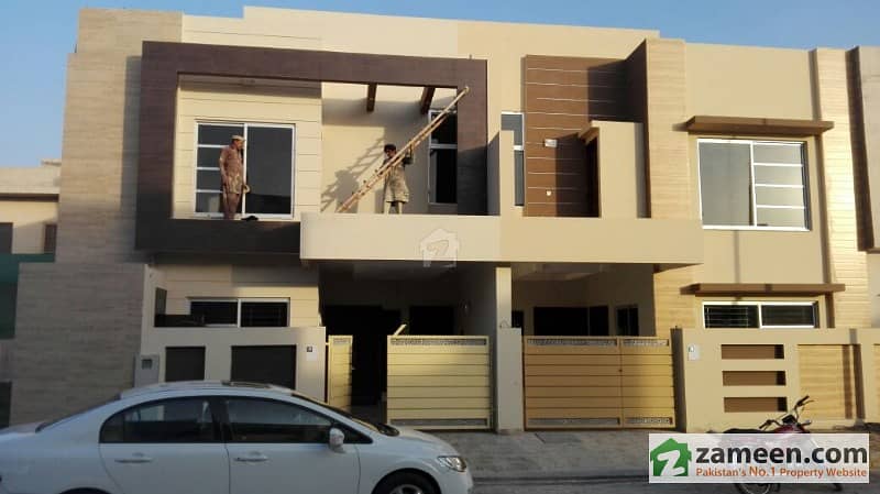 Lahore Brand New 5 Marla House In Pace Woodland Housing Gated Society