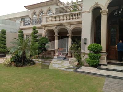 A Beautiful Old 2 Kanal House Full Furnish For Sale Dha Phase 1 Sector A