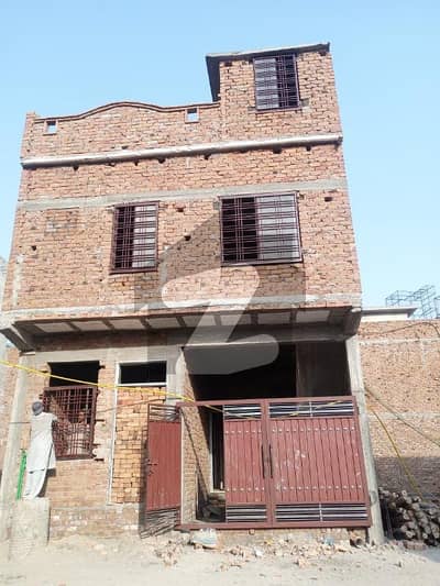 صادق آباد راولپنڈی میں 4 کمروں کا 4 مرلہ مکان 1.5 کروڑ میں برائے فروخت۔