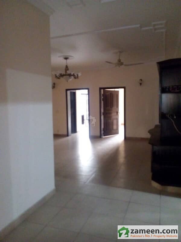 Upper Portion For Rent With 3 Bedroom