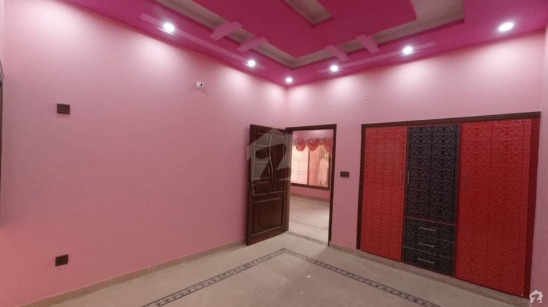 جامعہ ملیہ روڈ ملیر کراچی میں 4 کمروں کا 5 مرلہ مکان 1.7 کروڑ میں برائے فروخت۔
