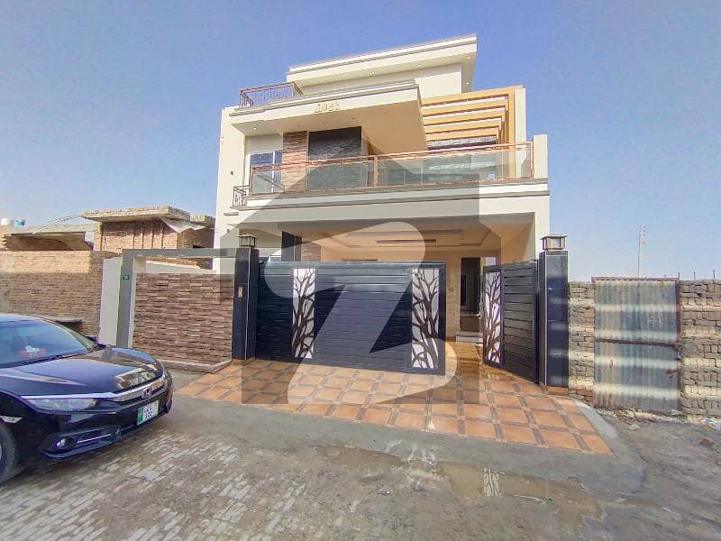 9 Marla Triple Storey Luxury House For Sale Haroon Town, Bahawalpur