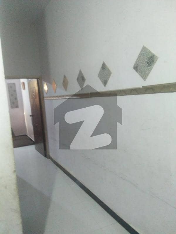 نارتھ کراچی - سیکٹر 11-C / 2 نارتھ کراچی کراچی میں 2 کمروں کا 3 مرلہ فلیٹ 16 ہزار میں کرایہ پر دستیاب ہے۔
