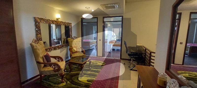 Silver Oaks Double Storey Apartment With 4 Terrace Silver Oaks Double Storey Apartment With 4 Terrace