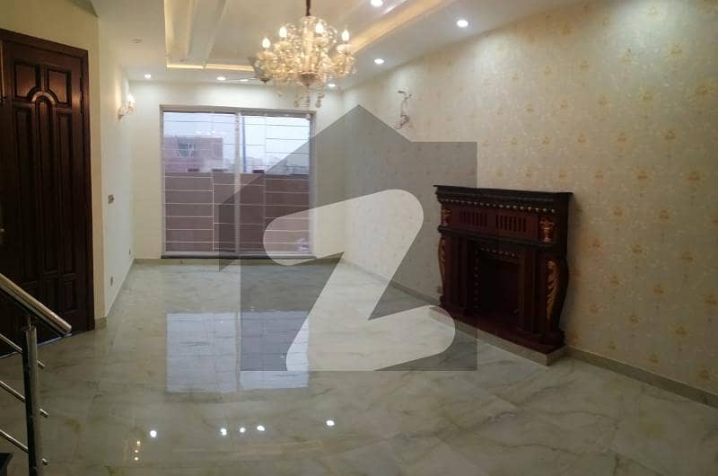 10 Marla House For Rent In Dha Phase 5 On Top Location