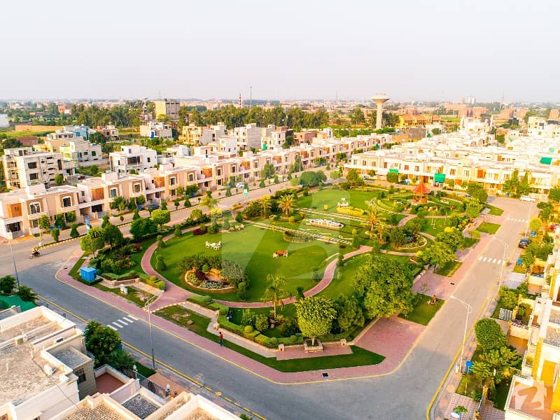 ڈریم گارڈنز - بلاک کے ڈریم گارڈنز ڈیفینس روڈ لاہور میں 5 مرلہ رہائشی پلاٹ 85 لاکھ میں برائے فروخت۔