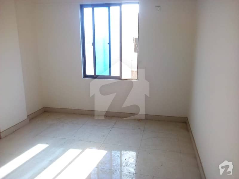 Apartment For Sale 3 Bed Rooms 5th Floor Lift Car Parking Brand New