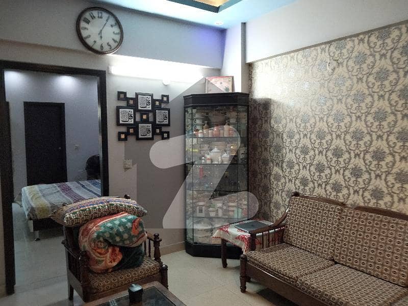 گلستانِِ جوہر ۔ بلاک اے 3 گلستانِ جوہر کراچی میں 3 کمروں کا 6 مرلہ فلیٹ 1.65 کروڑ میں برائے فروخت۔