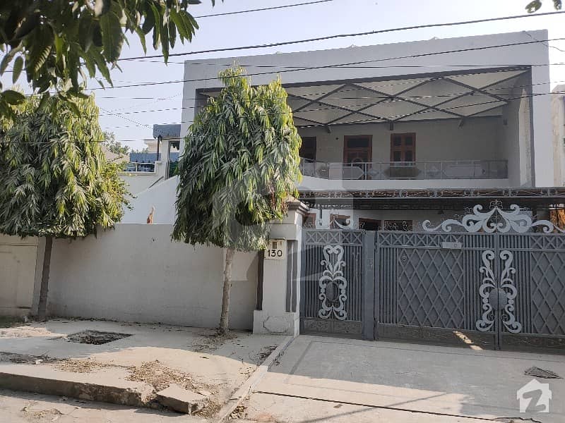 Allama Iqbal Town Rachna Block Sami Commercial 1 Kanal House For Sale Available