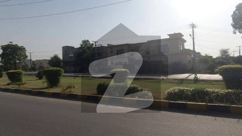 اسٹیٹ لائف ہاؤسنگ فیز 1 اسٹیٹ لائف ہاؤسنگ سوسائٹی لاہور میں 5 مرلہ رہائشی پلاٹ 85 لاکھ میں برائے فروخت۔
