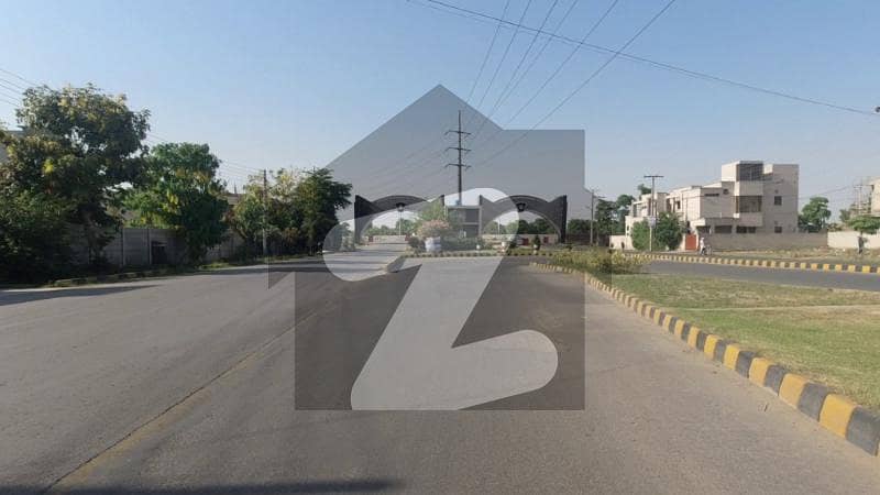 اسٹیٹ لائف ہاؤسنگ سوسائٹی لاہور میں 7 مرلہ رہائشی پلاٹ 17.25 لاکھ میں برائے فروخت۔