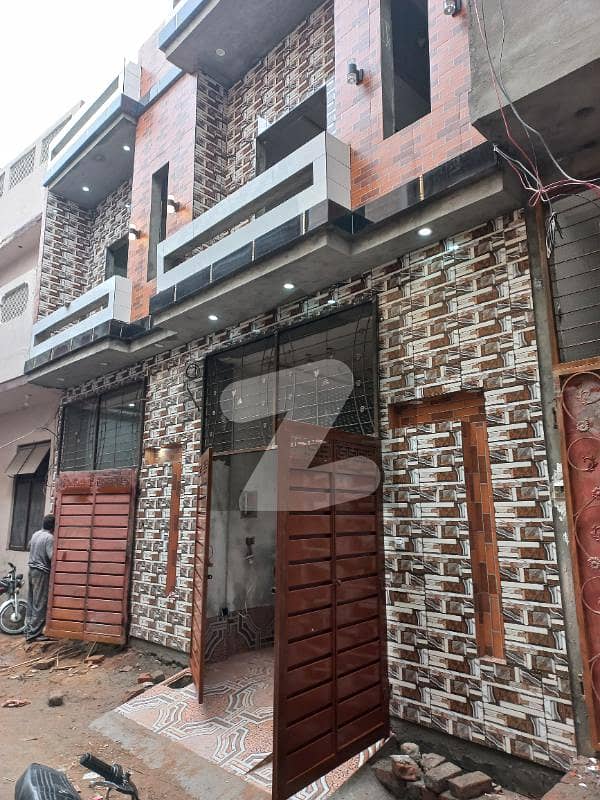 سمن آباد لاہور میں 3 کمروں کا 3 مرلہ مکان 1.08 کروڑ میں برائے فروخت۔