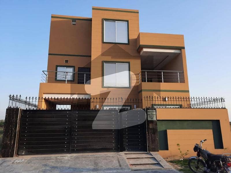 10 Marla Double Storey House for Sale