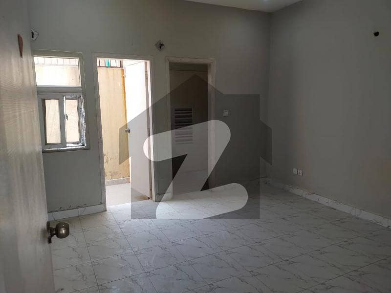 گوہر گرین سٹی کراچی میں 2 کمروں کا 5 مرلہ مکان 1.3 کروڑ میں برائے فروخت۔