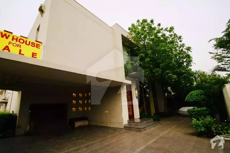 1 Kanal Brand New Luxury House For Sale