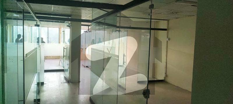 بلیو ایریا اسلام آباد میں 7 کمروں کا 7 مرلہ دفتر 3.5 لاکھ میں کرایہ پر دستیاب ہے۔