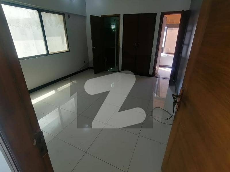 Excellent 2bed Dd Flat For Sale In Dha Phase 5