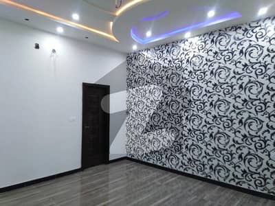 ایڈن گارڈنز فیصل آباد میں 4 کمروں کا 7 مرلہ مکان 2.75 کروڑ میں برائے فروخت۔