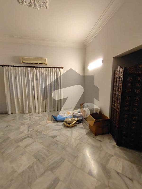 Bungalow For Sale Clifton Block 2 West Open Bungalow For Sale Clifton Block 2 West Open