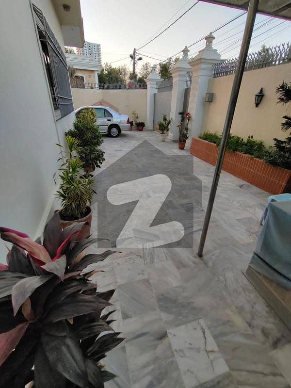 Bungalow For Sale Clifton Block 2 West Open Clifton Block 2, Clifton, Karachi ID35797893