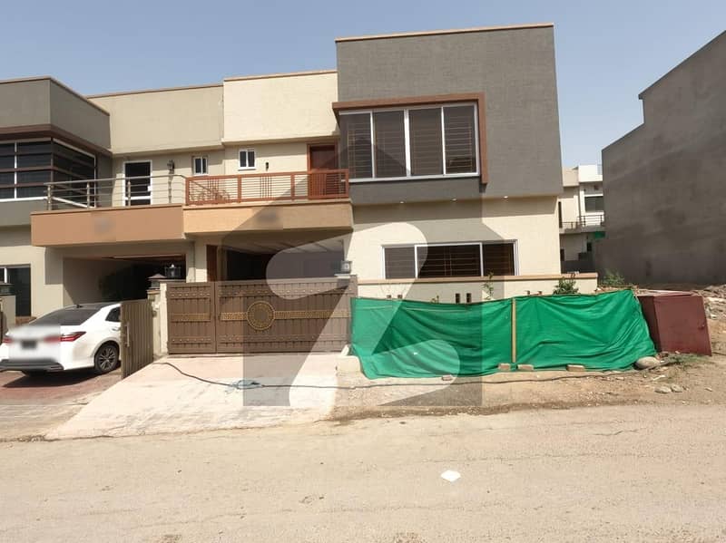 House Sized 7 Marla Is Available For sale In Bahria Town Phase 8 - Ali Block