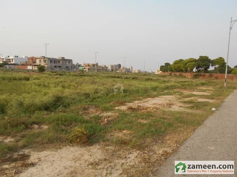 Plot For Sale In DHA