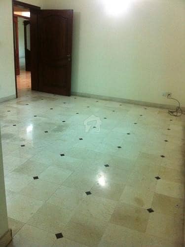 M. H Estate Offer - Kanal Upper Portion For Rent At Heart Location