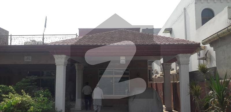 1 Kanal 50x90 Single Storey Old Livable House For Sale