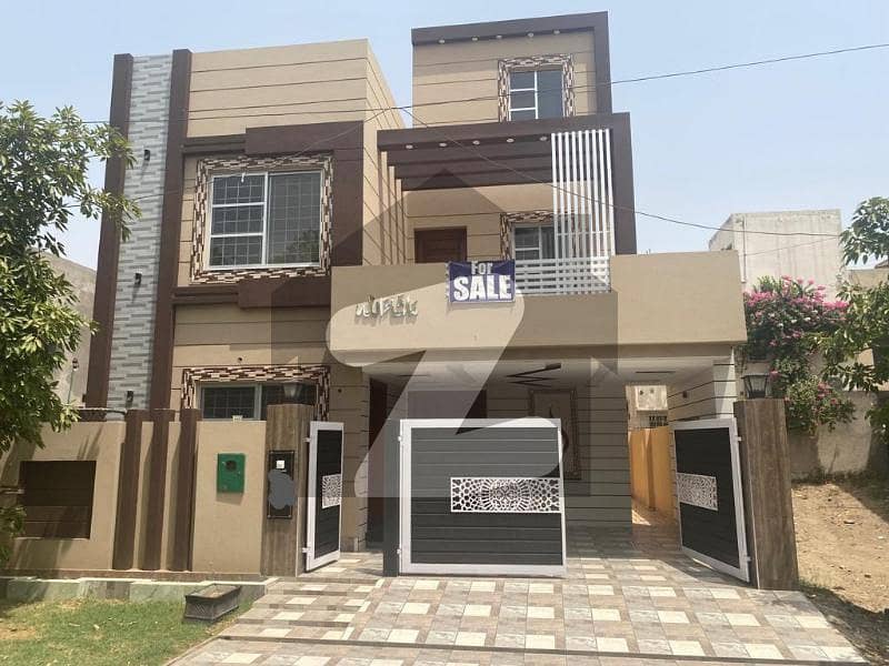 8 Marla Beautifully Designed House For Sale At Sector B Bahria Town Lahore