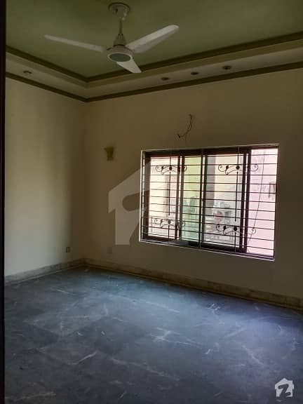 10 Marla House For Rent In Gulberg 3