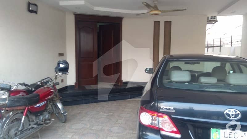 10 Marla House For Rent In Gulberg 3 Use For Office