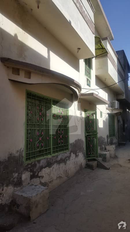 سیالکوٹ بائی پاس گوجرانوالہ میں 3 کمروں کا 5 مرلہ مکان 75 لاکھ میں برائے فروخت۔