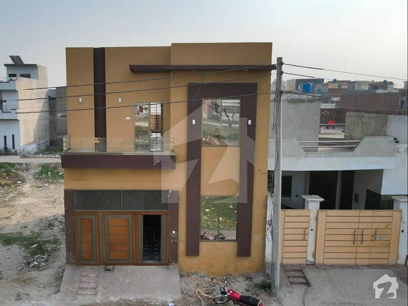 شیراز گارڈن شیخوپورہ میں 4 کمروں کا 5 مرلہ مکان 74 لاکھ میں برائے فروخت۔