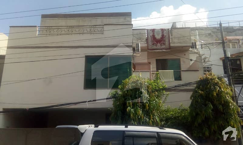 کینال ویو بلاک ای کینال ویو لاہور میں 5 کمروں کا 10 مرلہ مکان 2.32 کروڑ میں برائے فروخت۔ کینال ویو بلاک ای کینال ویو لاہور میں 5 کمروں کا 10 مرلہ مکان 2.32 کروڑ میں برائے فروخت۔