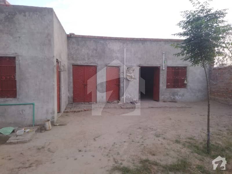 2250  Square Feet House Is Available In Aslam Colony