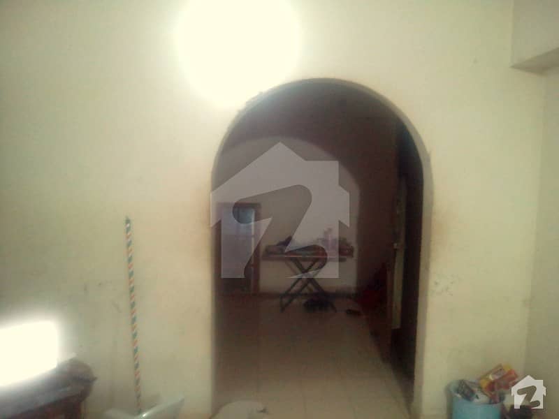 ابوالحسن اصفہا نی روڈ کراچی میں 4 کمروں کا 4 مرلہ زیریں پورشن 63.5 لاکھ میں برائے فروخت۔