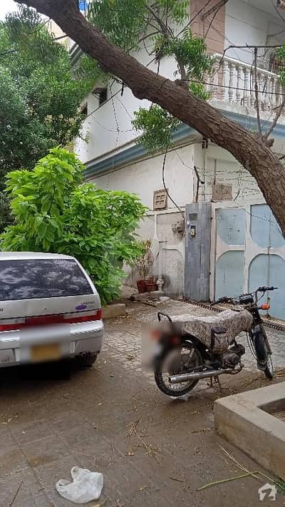 یاسین آباد گلبرگ ٹاؤن کراچی میں 1 مرلہ دفتر 75 ہزار میں کرایہ پر دستیاب ہے۔