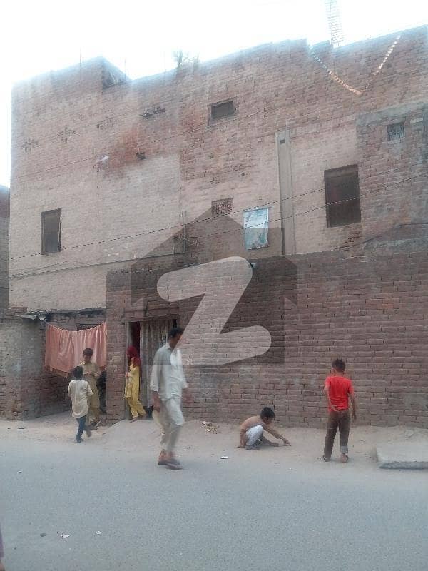 450 Square Feet House In Ghulam Mohammad Abad Is Best Option