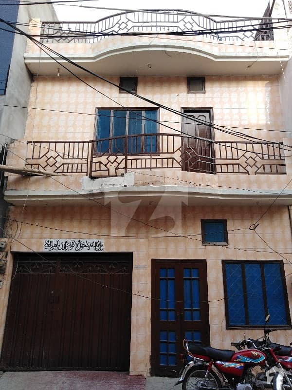 Reserve A Centrally Located House Of 900 Square Feet In Gulistan Colony - Block G