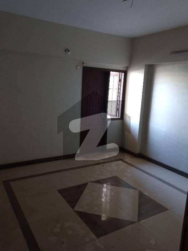 گارڈن ویسٹ کراچی میں 3 کمروں کا 5 مرلہ فلیٹ 95 لاکھ میں برائے فروخت۔