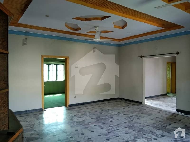 Upper Portion In Main Mansehra Road Sized 6750 Square Feet Is Available