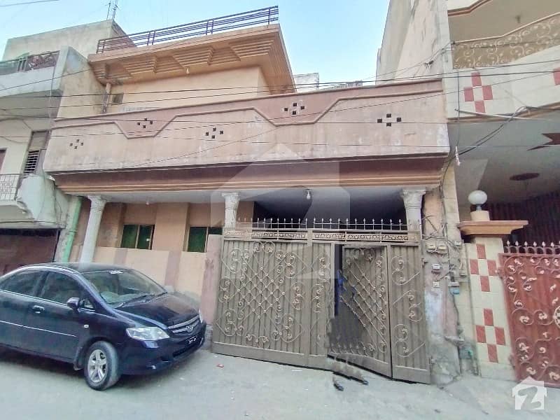 اعوان ٹاؤن لاہور میں 4 کمروں کا 7 مرلہ مکان 2.15 کروڑ میں برائے فروخت۔
