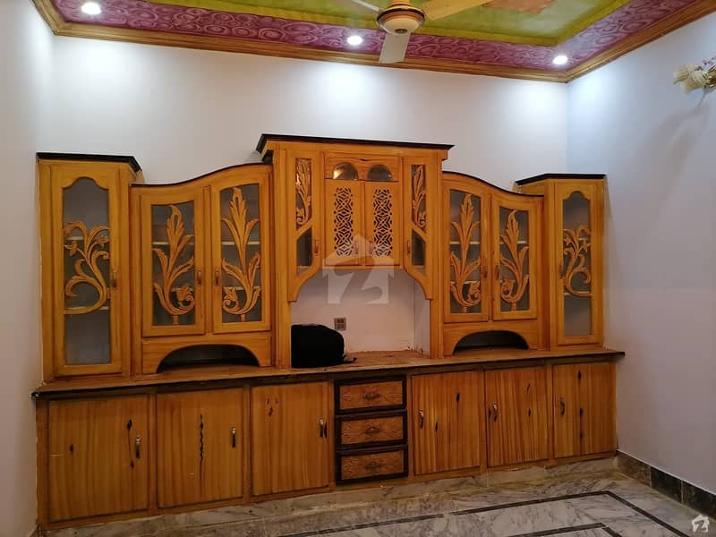 رِنگ روڈ پشاور میں 9 کمروں کا 5 مرلہ مکان 2 کروڑ میں برائے فروخت۔