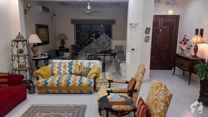 10 Marla House For Sale In Talha Block