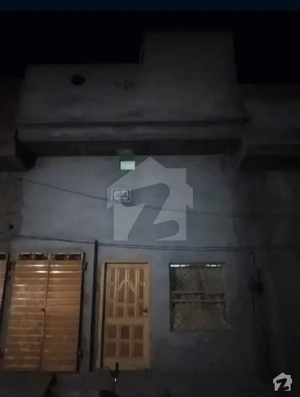 House In Kaleem Shaheed Colony No 1 Sized 742 Square Feet Is Available